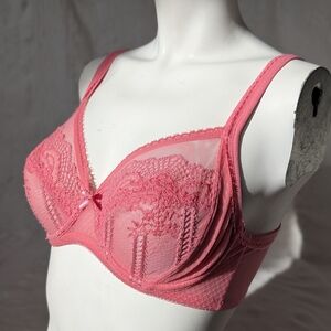 Wacoal Vibrant Pink Lace Bra